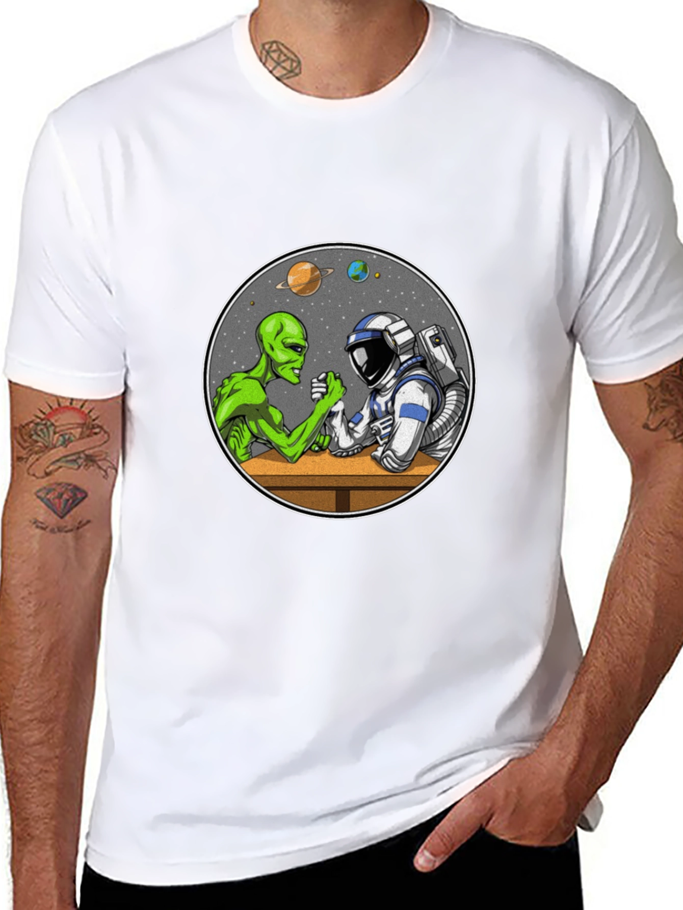 Alien vs Astronaut Arm Wrestle Black T-Shirt