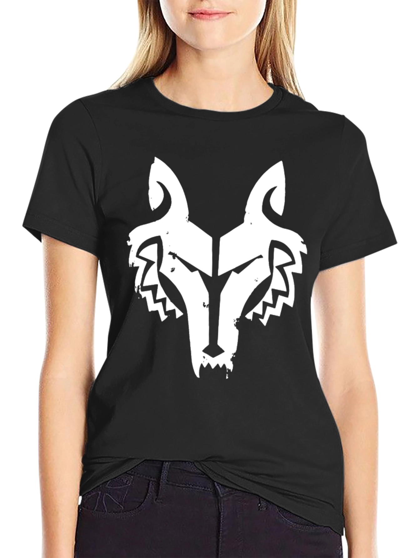 Wolf Graphic Black T-Shirt - Trendy Streetwear