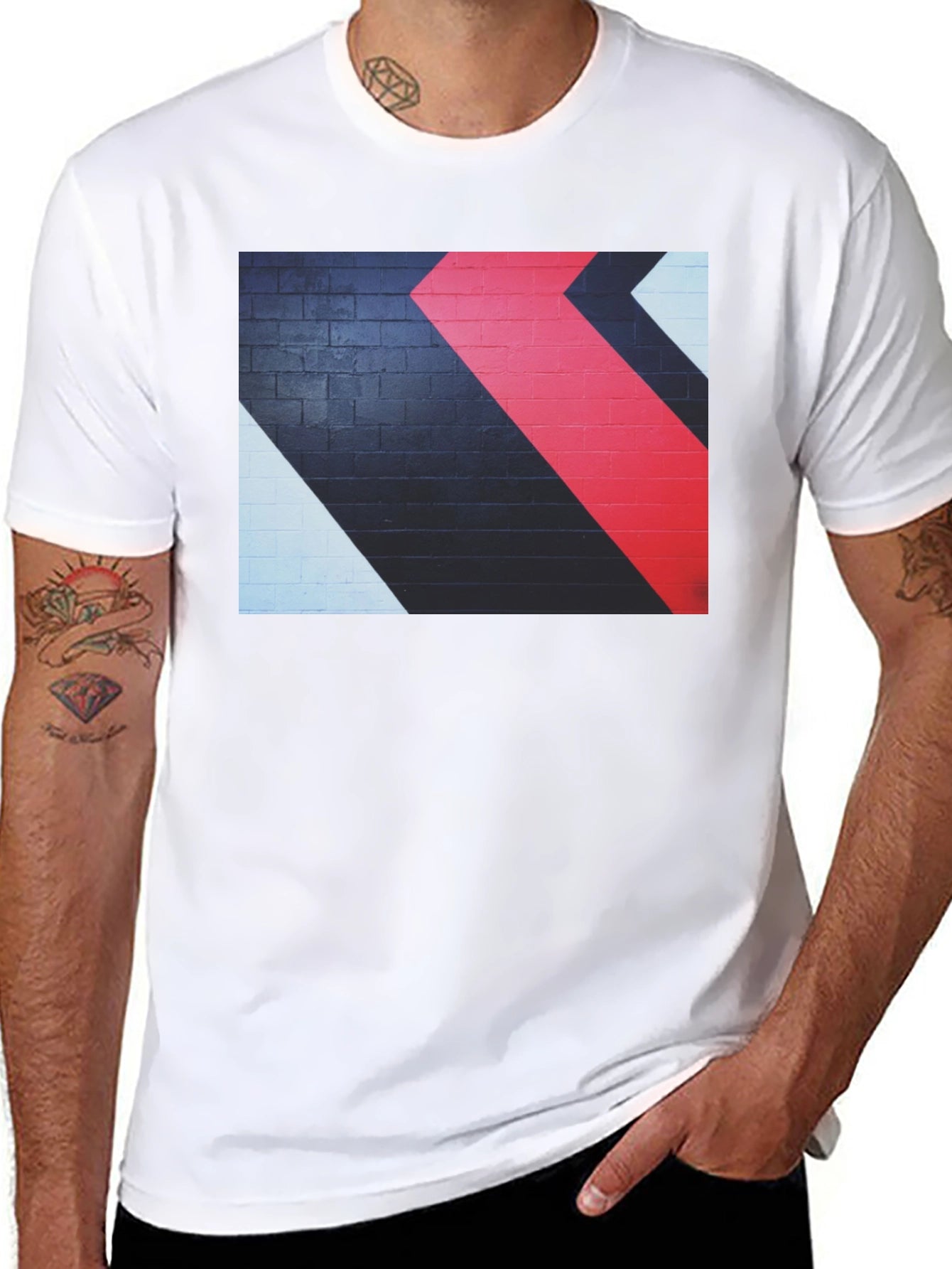 Abstract Arrow Graphic Tee - Black