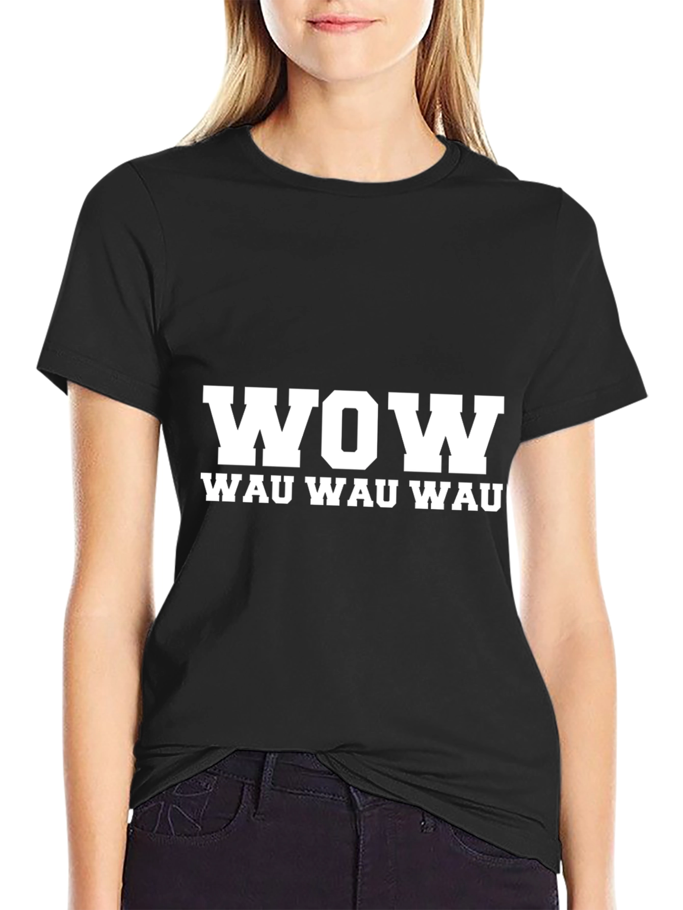 WOW Wau Wau Wau Graphic T-Shirt
