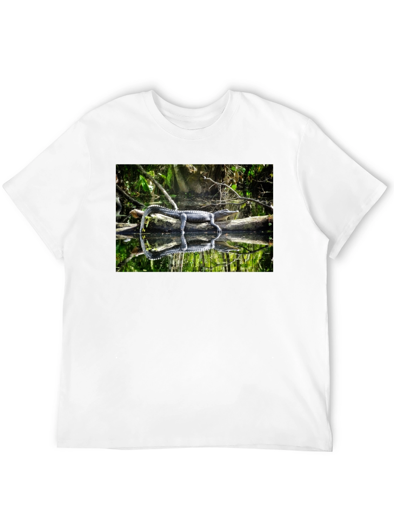 Alligator Reflection Graphic T-Shirt