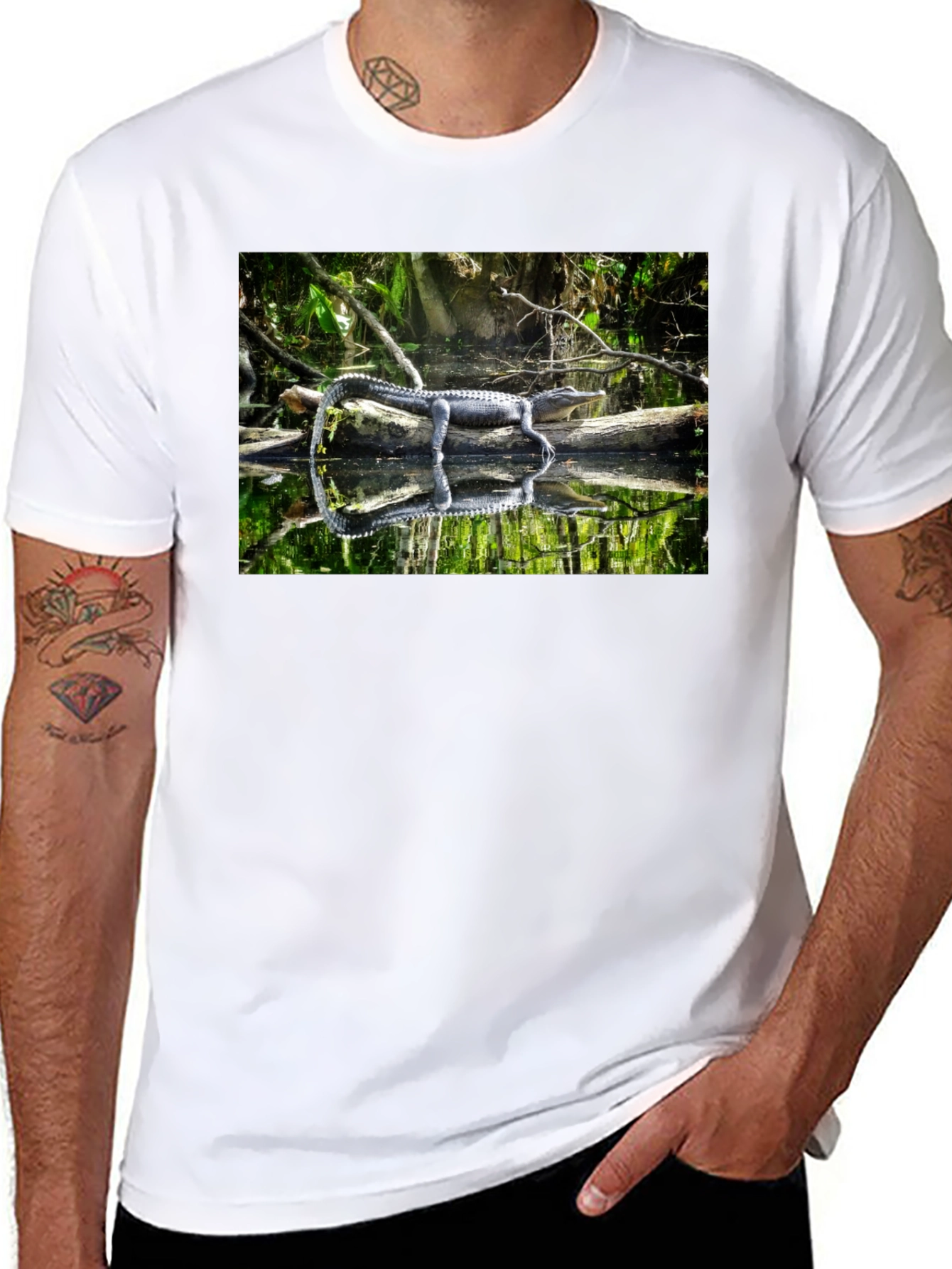 Alligator Reflection Graphic T-Shirt
