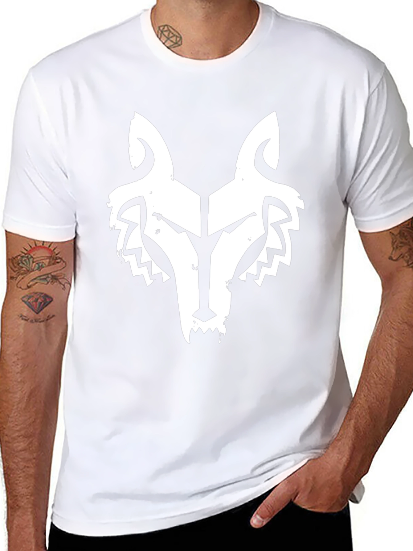 Wolf Graphic Black T-Shirt - Trendy Streetwear