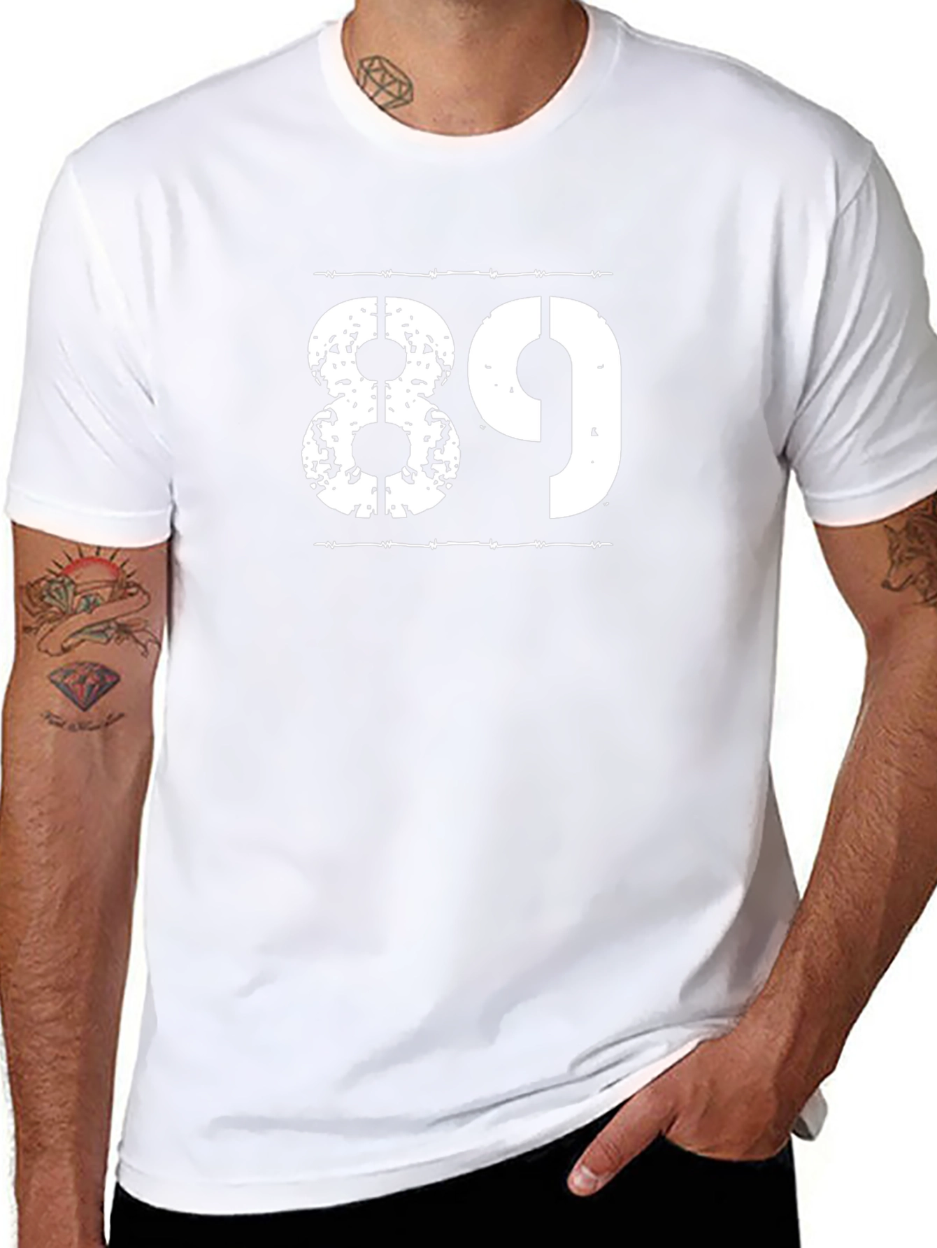 89 Graphic T-Shirt - Black Cotton Blend Tee